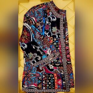 Joan Rivers, 2XL 3/4 sleeve, lined, glamours travel jacket.